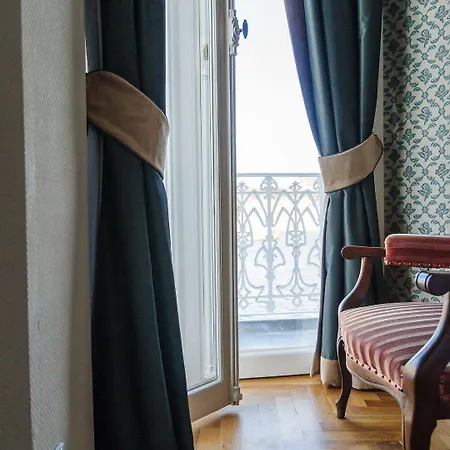 La Balat Hotel